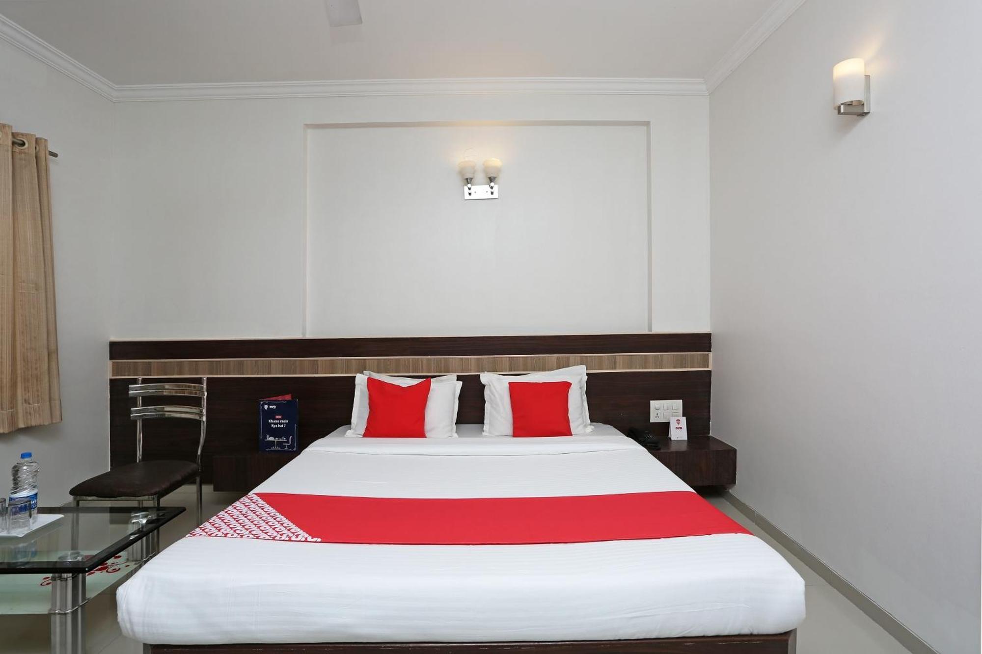 Spot On Hotel Sai Pancham Ширди Экстерьер фото